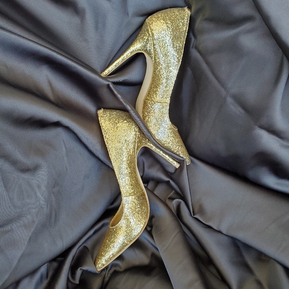 BCBGENERATION Heels - Picture 9 of 11